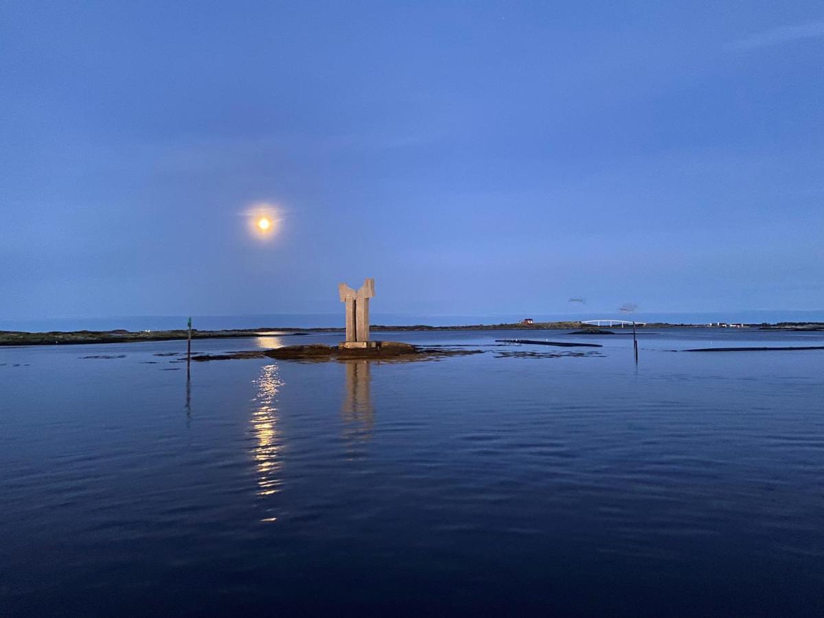 Hopen Brygge Hotel ภายนอก รูปภาพ
