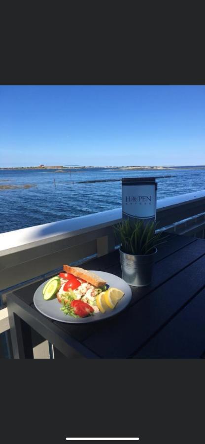 Hopen Brygge Hotel ภายนอก รูปภาพ